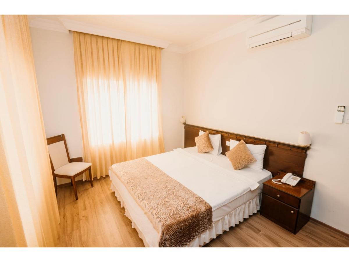 Sammy'S Hotel Kyrenia  Exterior photo